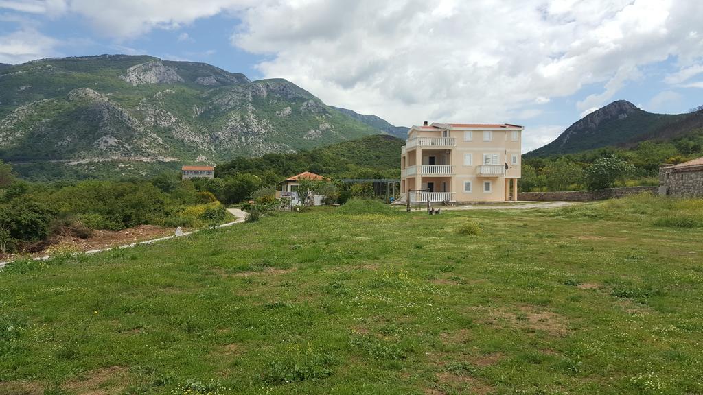 Buljarica Bay Apartments Petrovac na moru Exterior foto